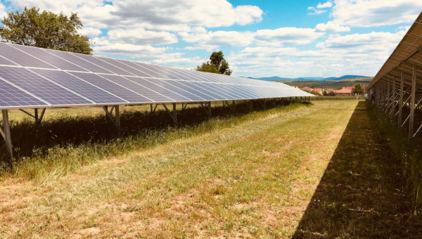 Terjeszkedés a román piacon és eredményes hónapzárás a tőzsdén: Ez történt az ASTRASUN Solar-nál februárban