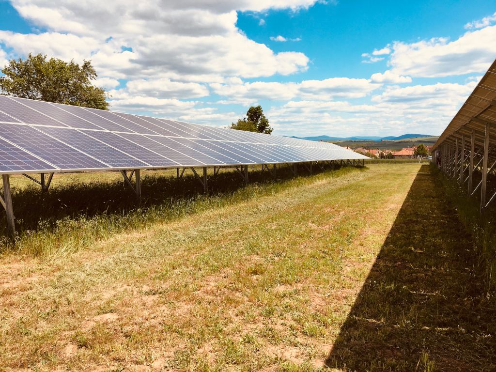 130 kW-os napelemparkot fejleszt az ASTRASUN Solar Romániában